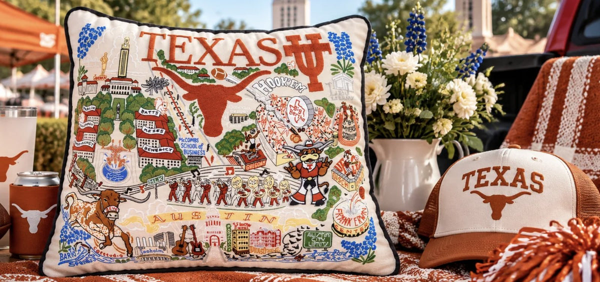 How Do You Build the Perfect Texas Football Watch Party Setup?