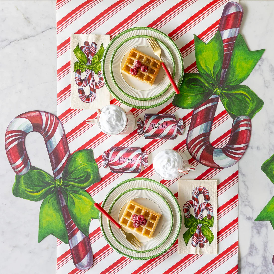 TABLE RUNNERS, PLACEMATS & CUTLERY